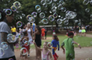 Pediatras reforçam recomendações para saúde e segurança das crianças e adolescentes durante o carnaval 
