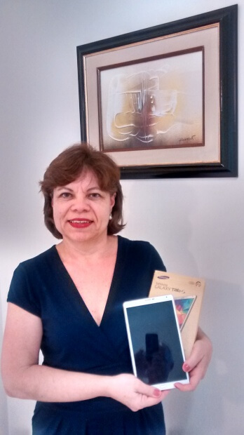 tablet 8 foto da dra  Fernanda Manfrinati