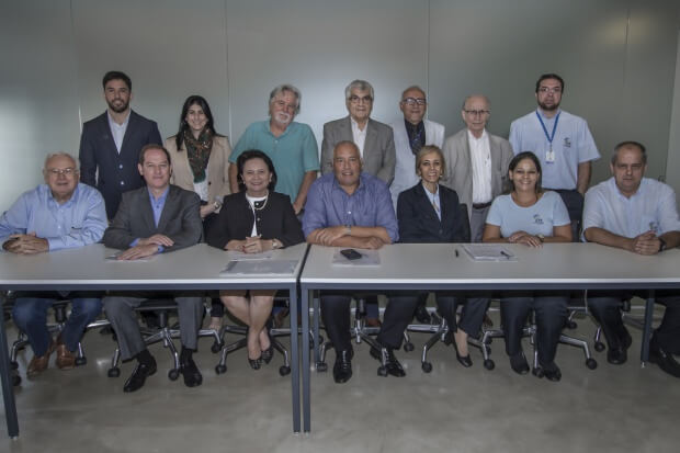 Diretores, Conselheiros e funcionários, na nova sede da FSBP