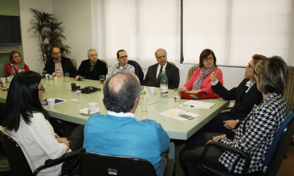 No encontro com a diretoria da SPRS, Luciana Silva apresentou seus planos para a gestão da SBP