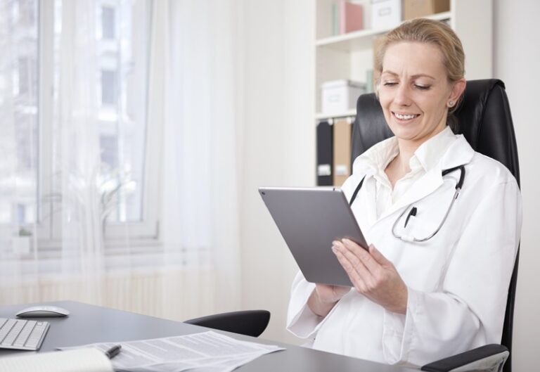 SBP recomenda que pediatras evitem expor imagens de pacientes no ambiente digital